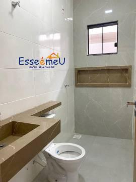 Casa 3/4 sendo 1 suíte Setor Três Marias.