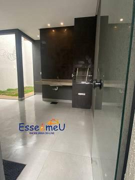 Casa 3/4 sendo 1 suíte Setor Três Marias.