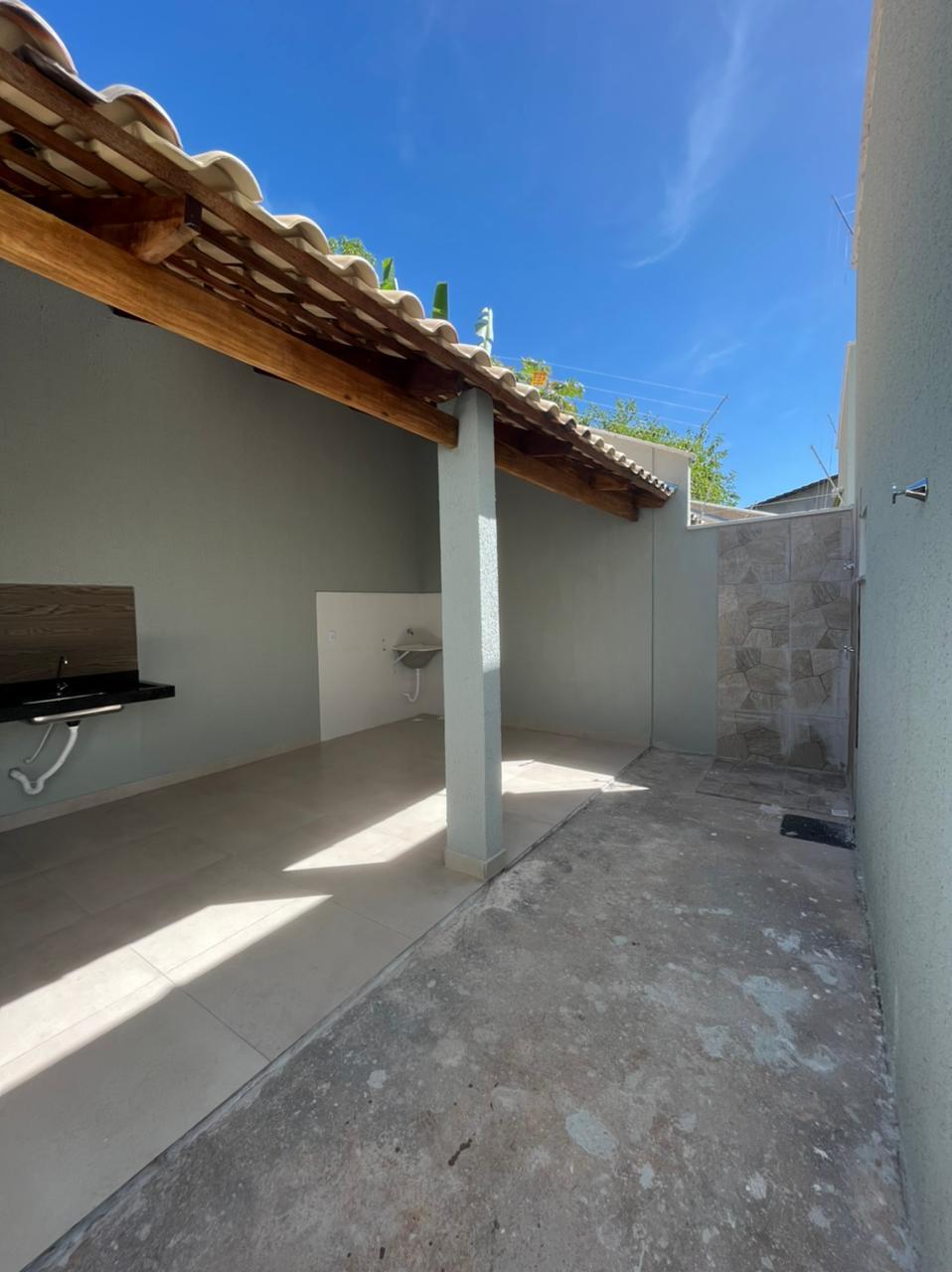 CASA 3 QUARTOS - TRÊS MARIAS 180m²