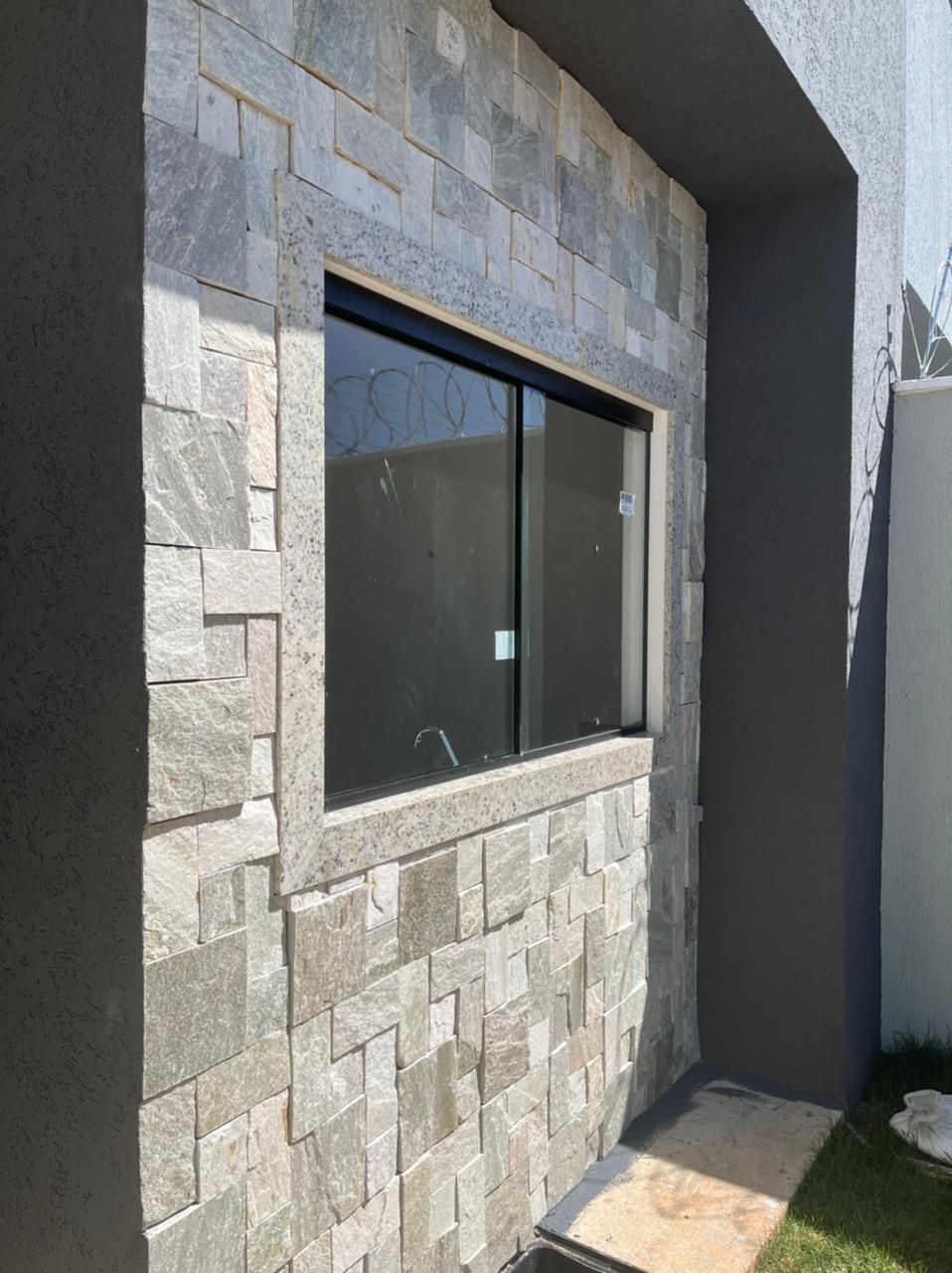 CASA 3 QUARTOS - TRÊS MARIAS 180m²