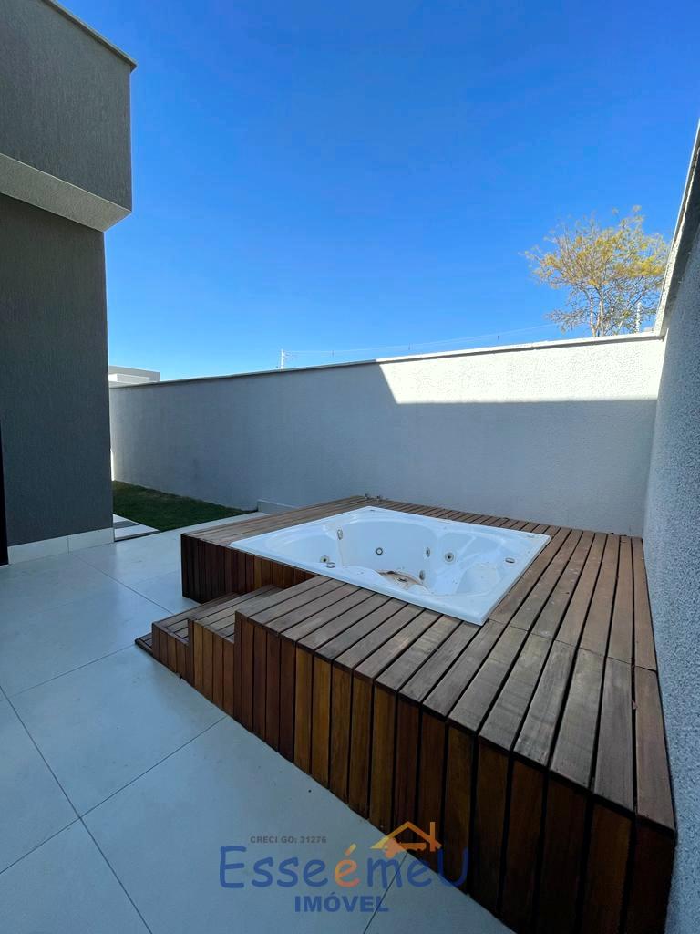 CASA 3Q CONDOMINIO PARQVILLE JACARANDÁ 312M²