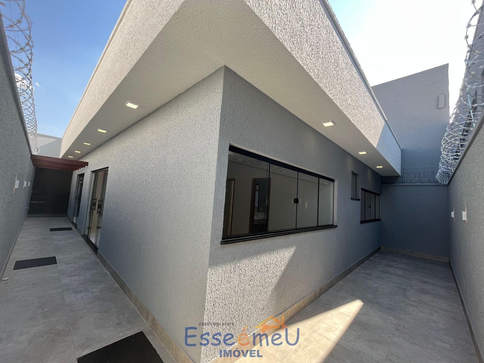 CASA 3Q - SETOR TRÊS MARIAS 300m²