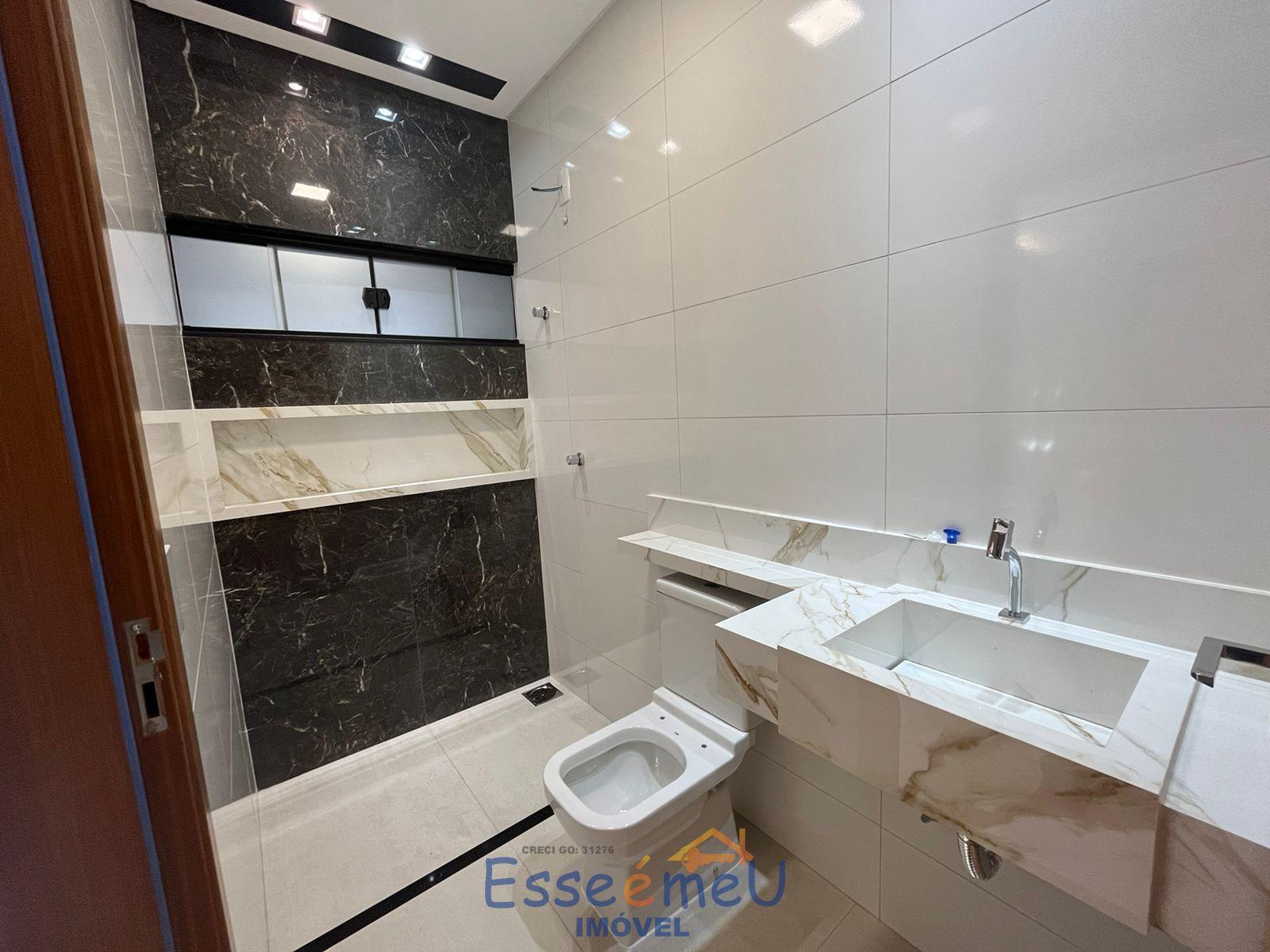 CASA 3Q - SETOR TRÊS MARIAS 300m²