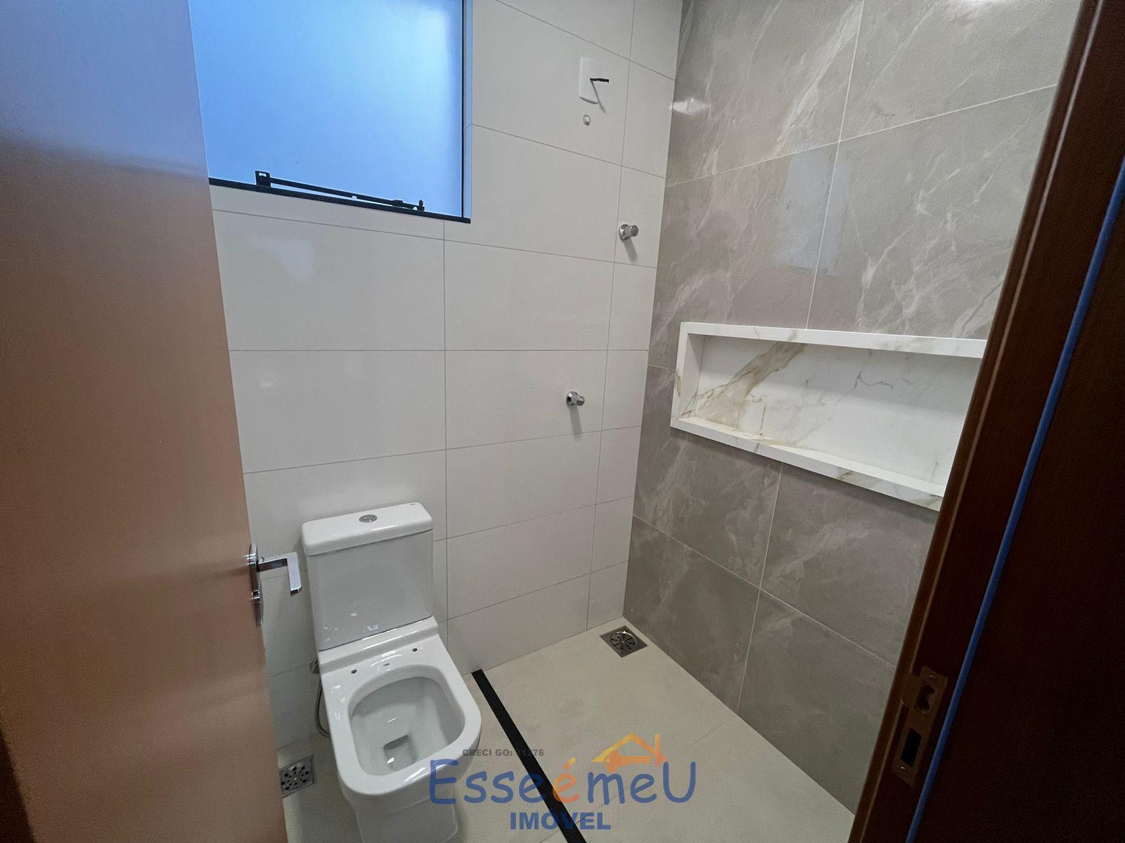 CASA 3Q - SETOR TRÊS MARIAS 300m²