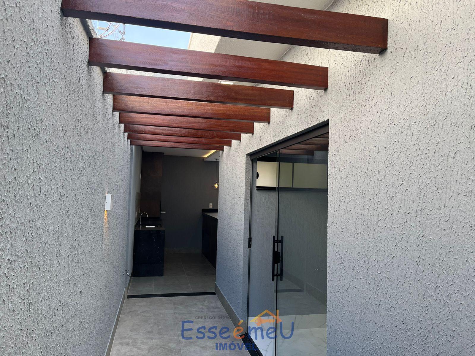 CASA 3Q - SETOR TRÊS MARIAS 300m²