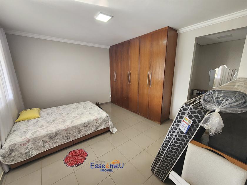 Casa de condomínio sobrado para venda possui 398 metros quadrados com 3 quartos