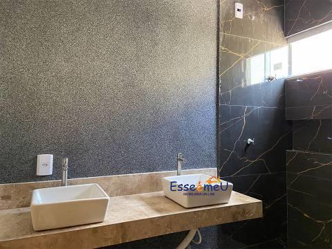 CASA JARDIM BURITI 300m²