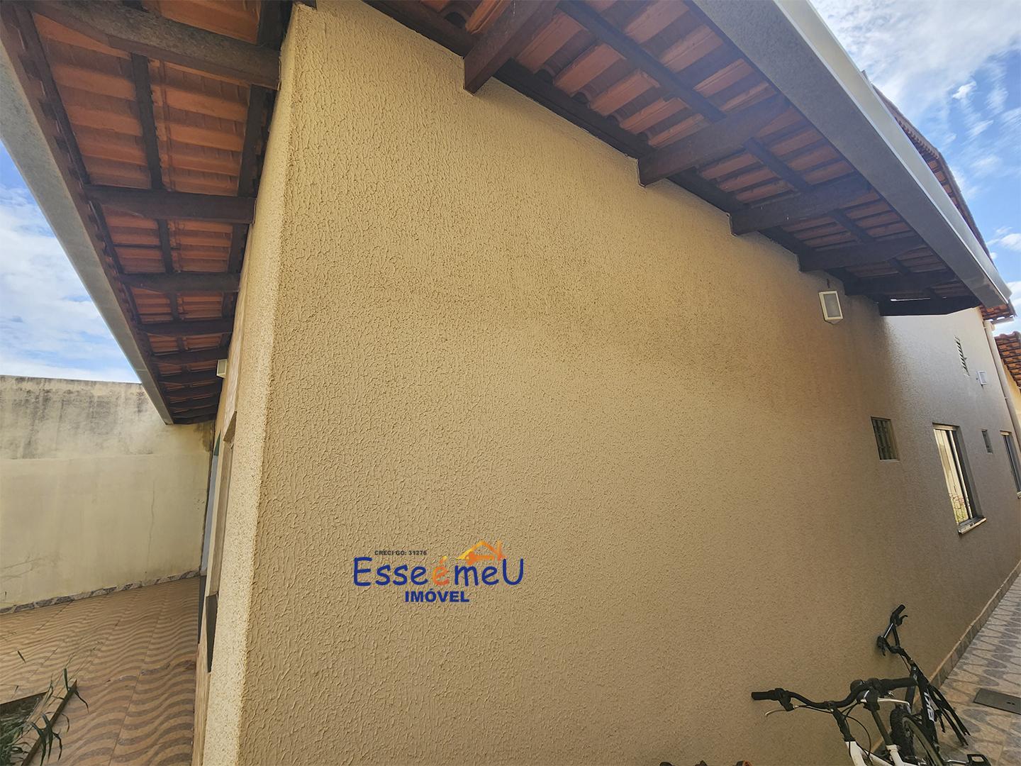 Casa para venda possui 117 metros quadrados com 3 quartos em Residencial Petrópolis - Goiânia - GO