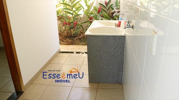 CASA TÉRREA 3Q SUÍTES - JARDINS MADRI 370m²