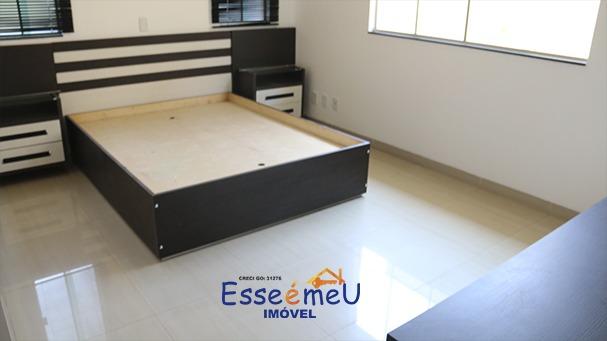 CASA TÉRREA 3Q SUÍTES - JARDINS MADRI 370m²