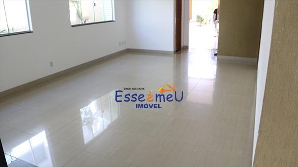 CASA TÉRREA 3Q SUÍTES - JARDINS MADRI 370m²