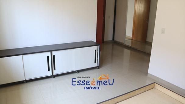 CASA TÉRREA 3Q SUÍTES - JARDINS MADRI 370m²
