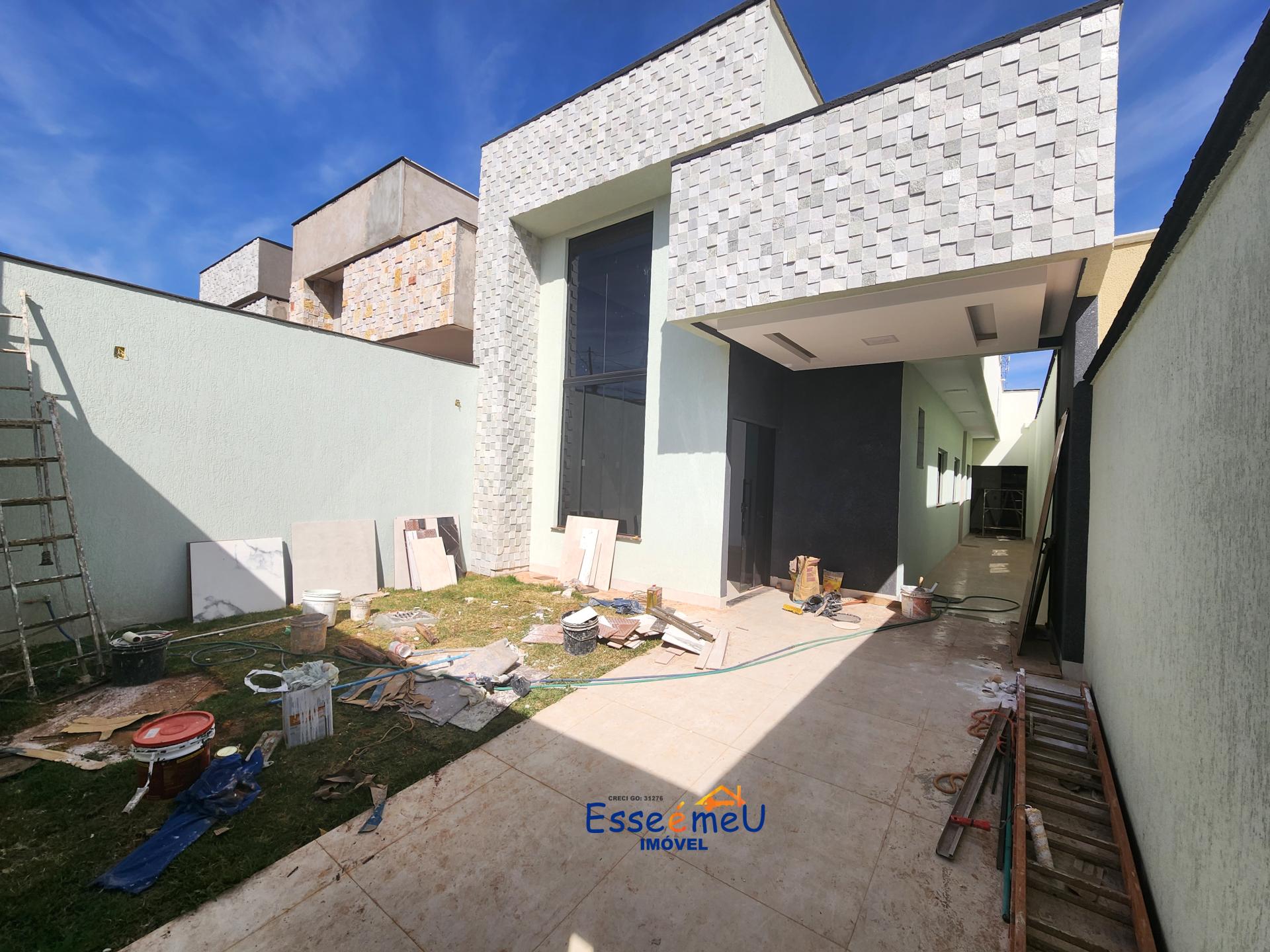 Linda casa 3 quartos com área gourmet com churrasqueira, Jardim Novo Petrópolis - Goiânia - GO
