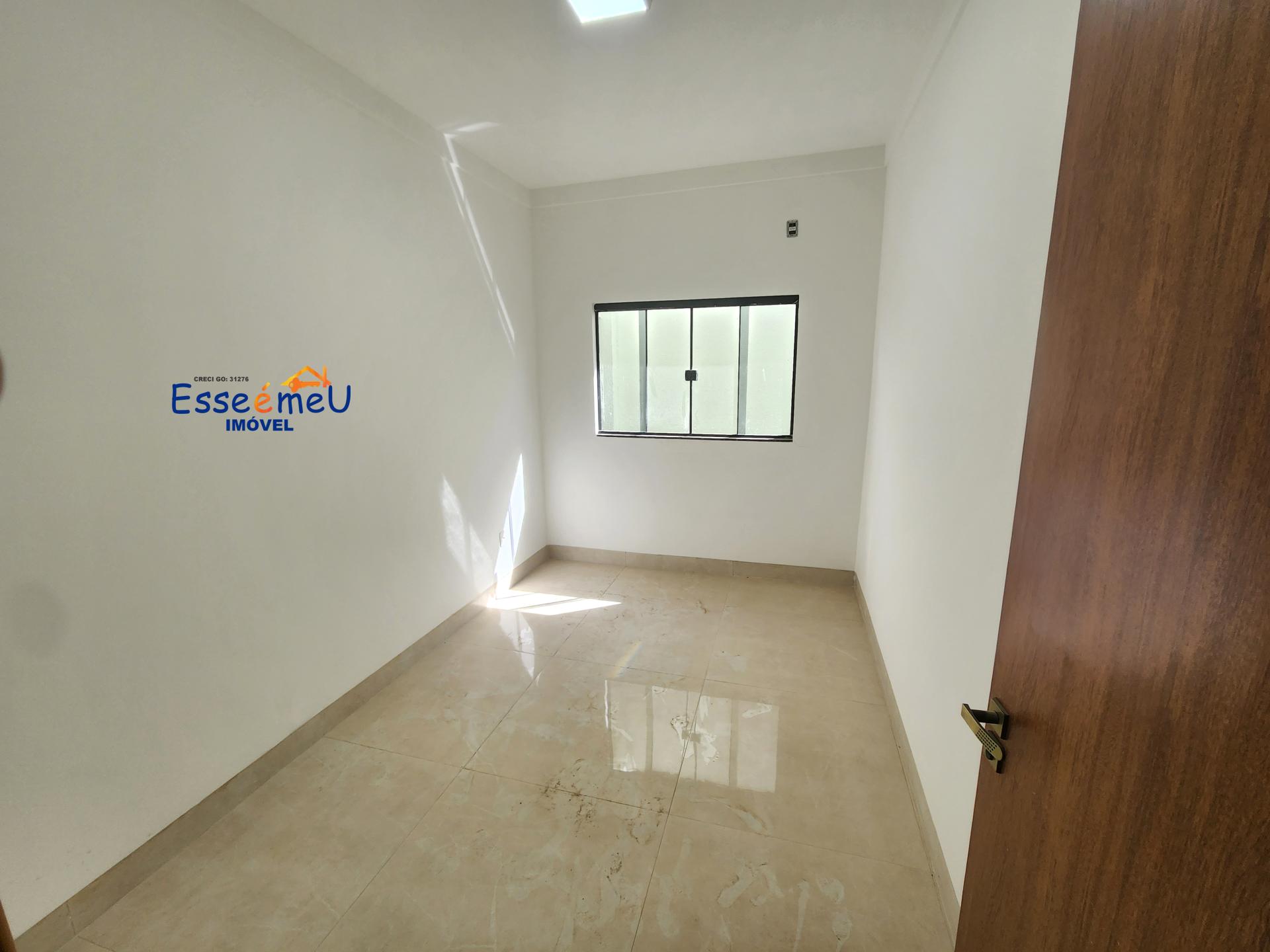 Linda casa 3 quartos com área gourmet com churrasqueira, Jardim Novo Petrópolis - Goiânia - GO