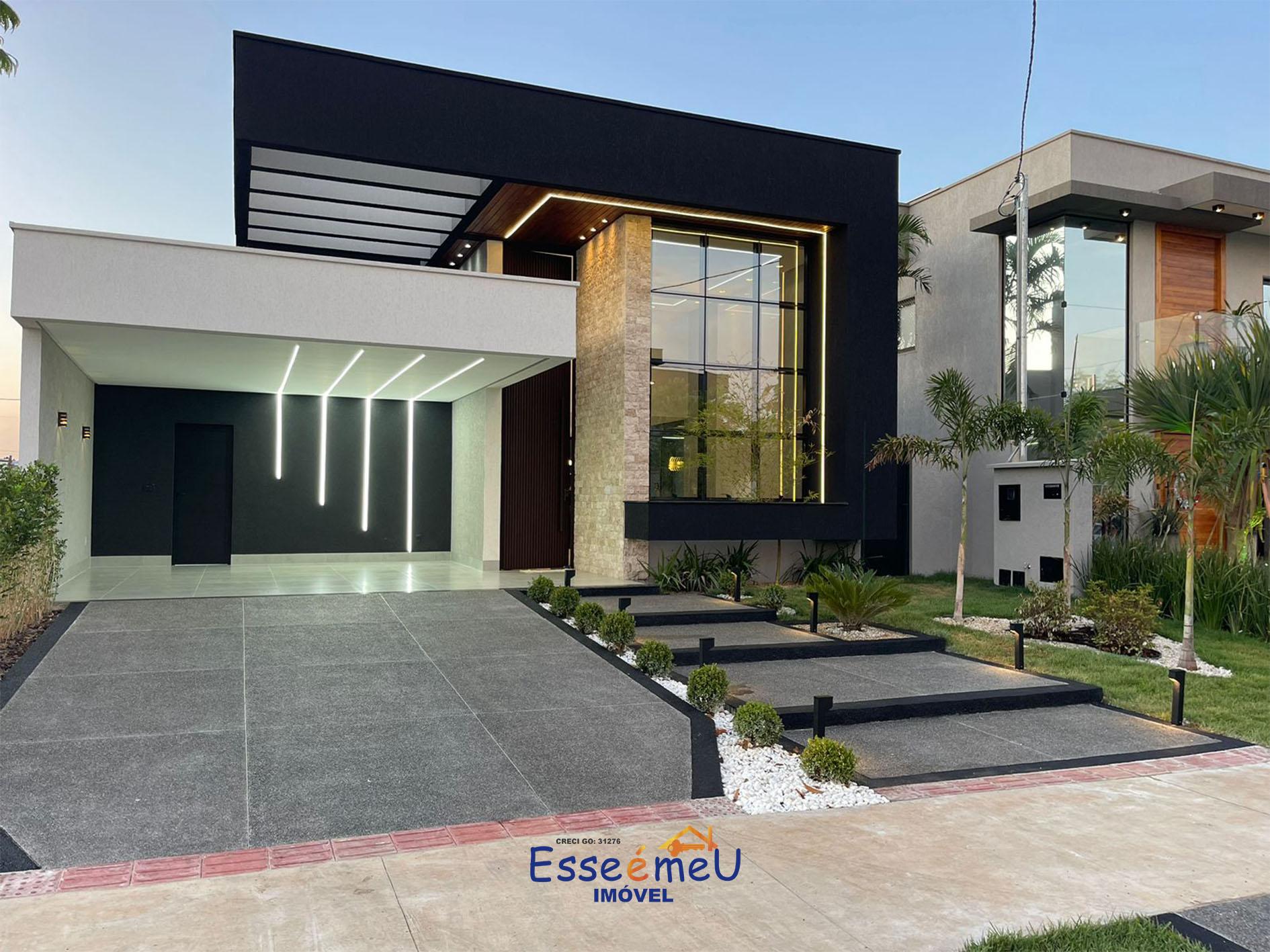 Linda Casa no Parqueville Pinheiros, com 3 suítes plenas, área gourmet com churrasqueira e piscina.