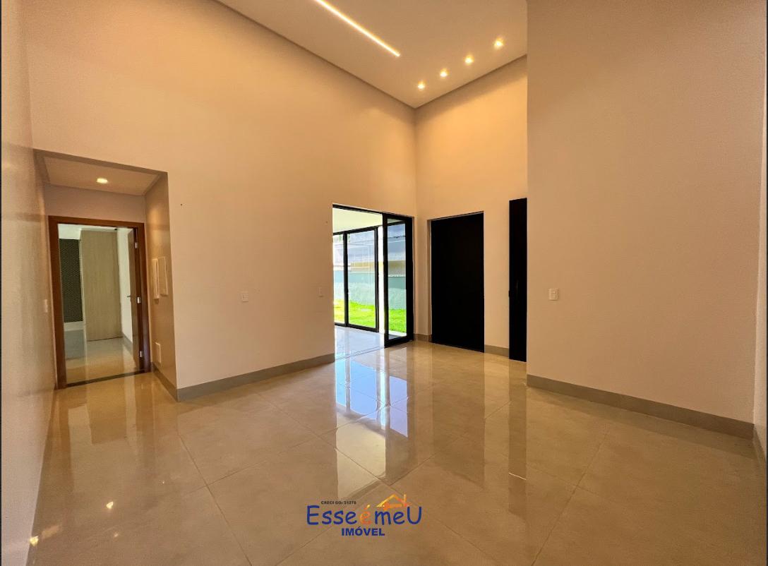 Linda Casa térrea Condomínio do Lago, 4 quartos, 3 suítes plenas, piscina aquecida