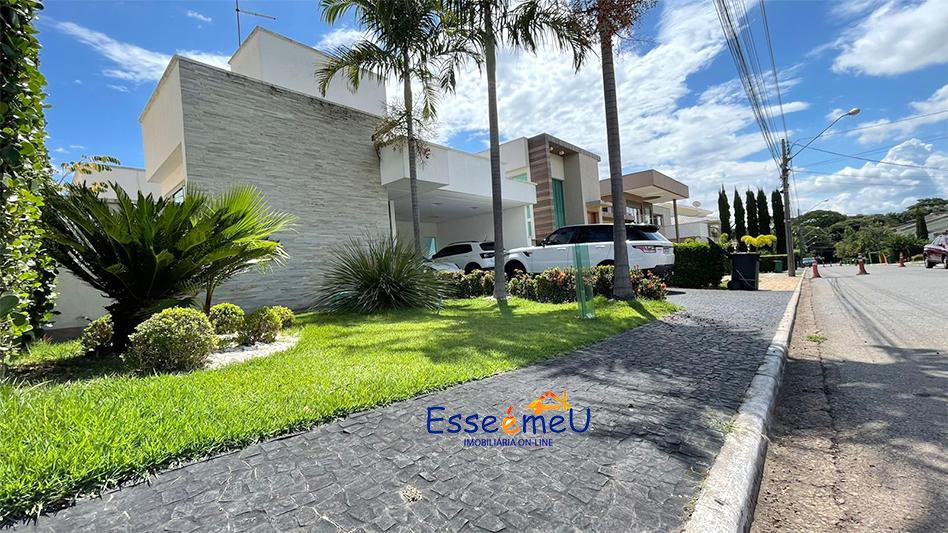SOBRADO 3 QUARTOS SUITES - JARDINS MADRI 406m²