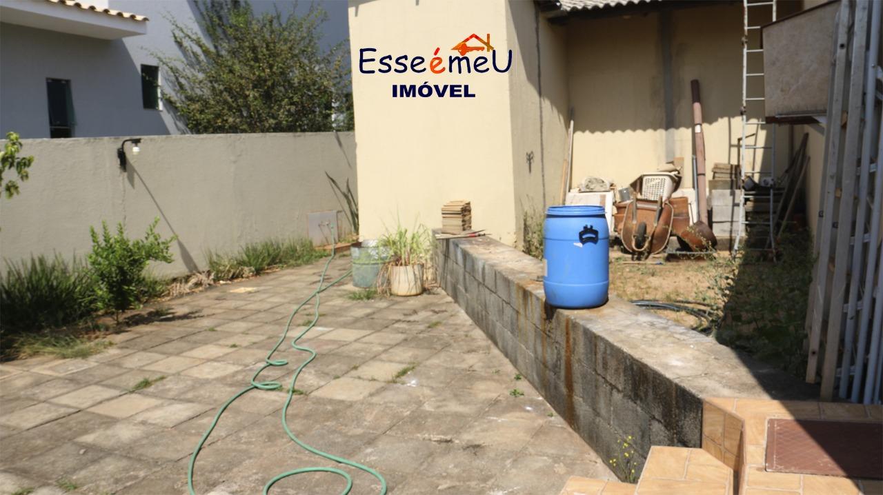 SOBRADO 5Q - JARDINS MADRI 409,05m²