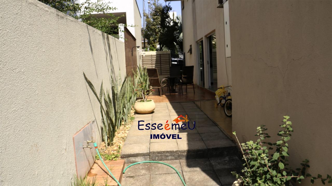 SOBRADO 5Q - JARDINS MADRI 409,05m²